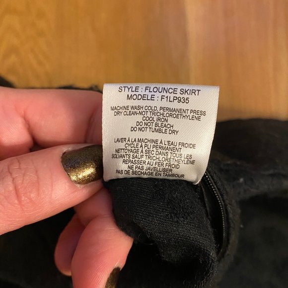 Gryphon Wool Blend Back Pleated Skirt - Picture 5 of 6